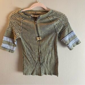 We The Free baseball knit lace Short Sleeve Tee XS